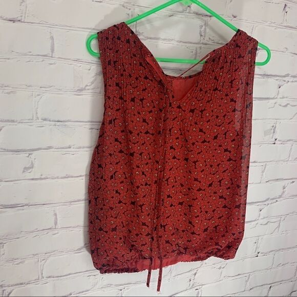 Max Studio small top - Picture 2 of 4